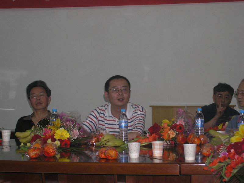 dvubb 按此在新窗口浏览图片